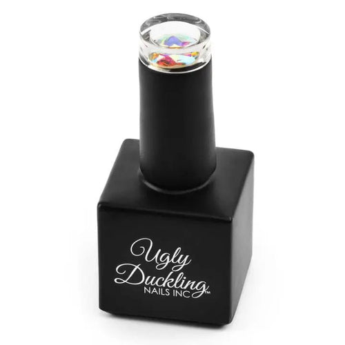 Preparación óptima para una manicura semipermanente: La magia del primer sin ácido