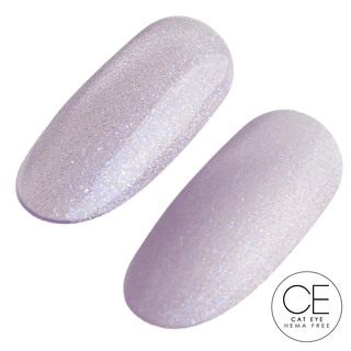 Esmalte semipermanente ojo de gato Nº 362 Cheshire Cat con muestra del color en uña