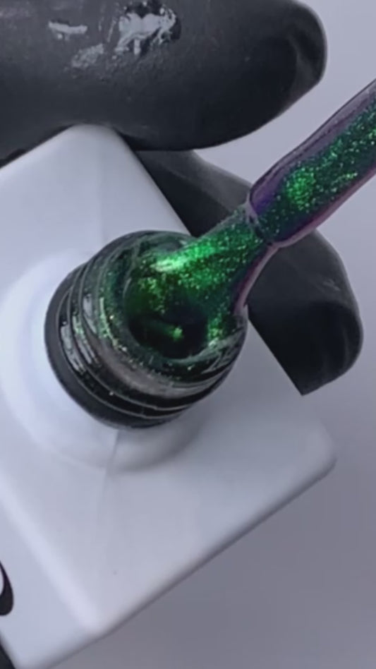 Esmalte 187 ojo de gato