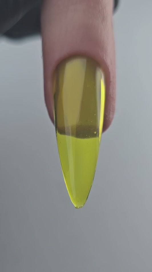 Esmalte semipermanente N214 Amarillo efecto gelatina (translúcido)